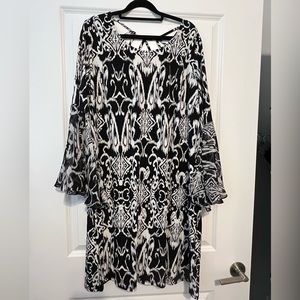 Black & White Shift Dress, size 2X